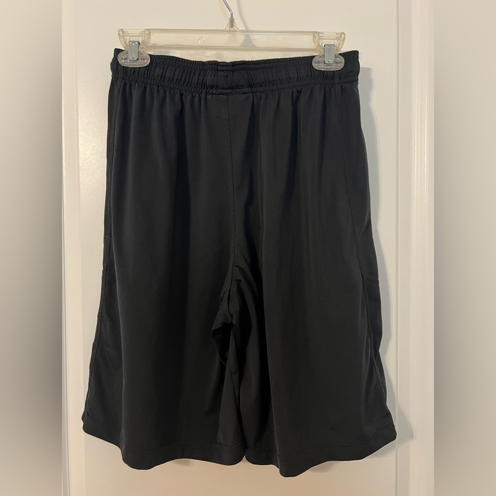 Under Armour Black Loose Fit Athletic Shorts - S - Picture 3 of 8